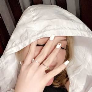 Meet your Posher, Alyia